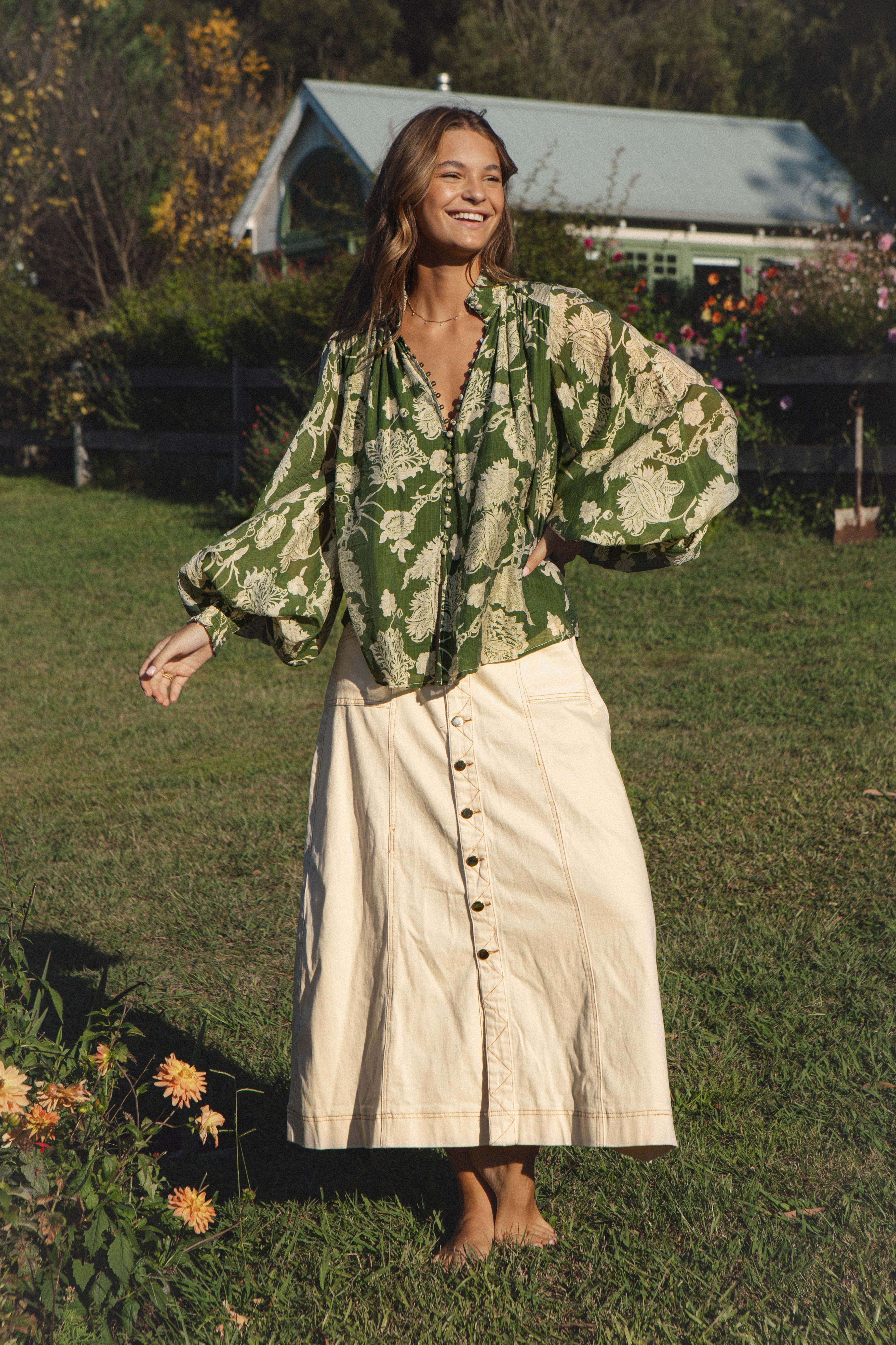 Aurora Blouse Evergreen front view