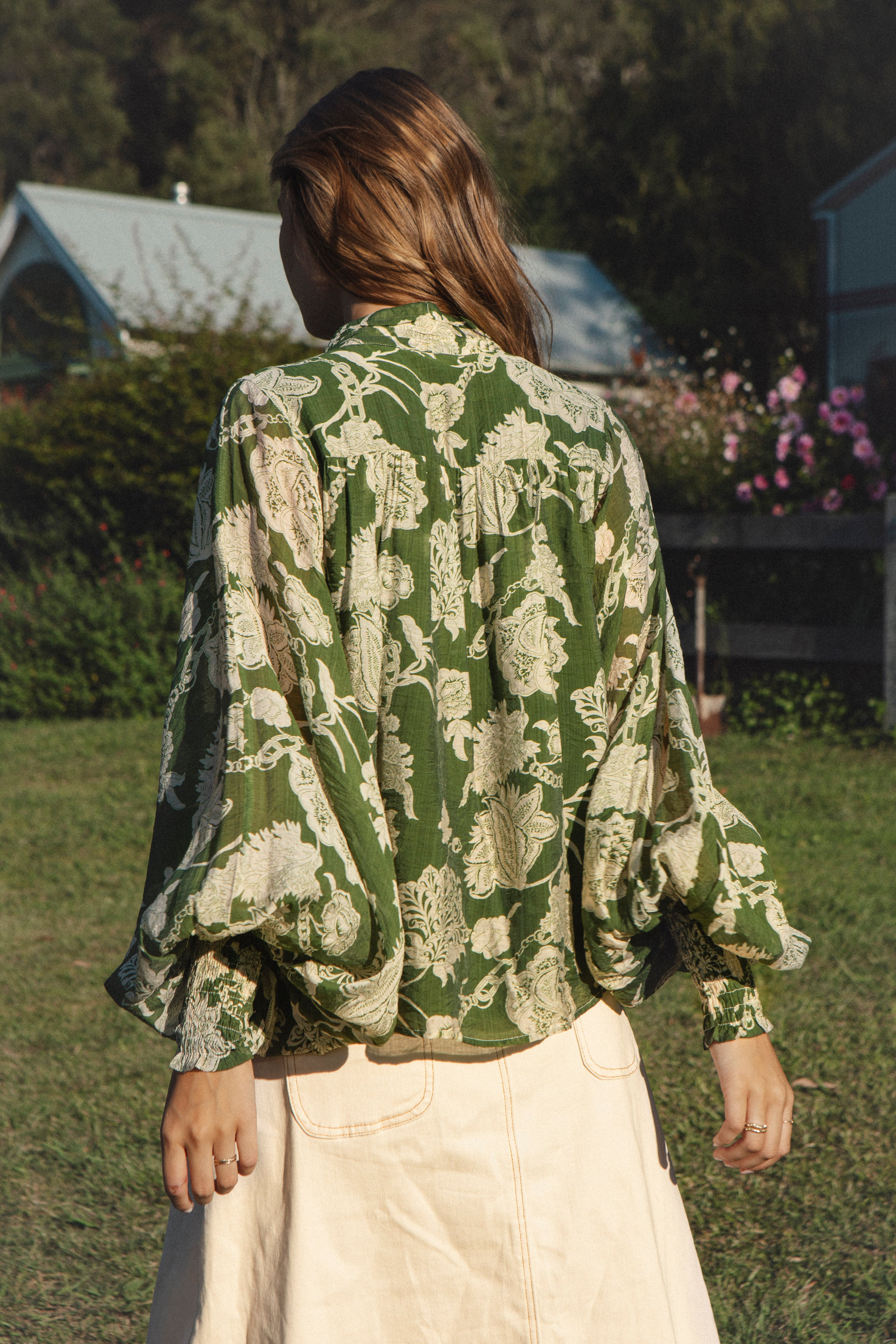Aurora Blouse Evergreen rear view