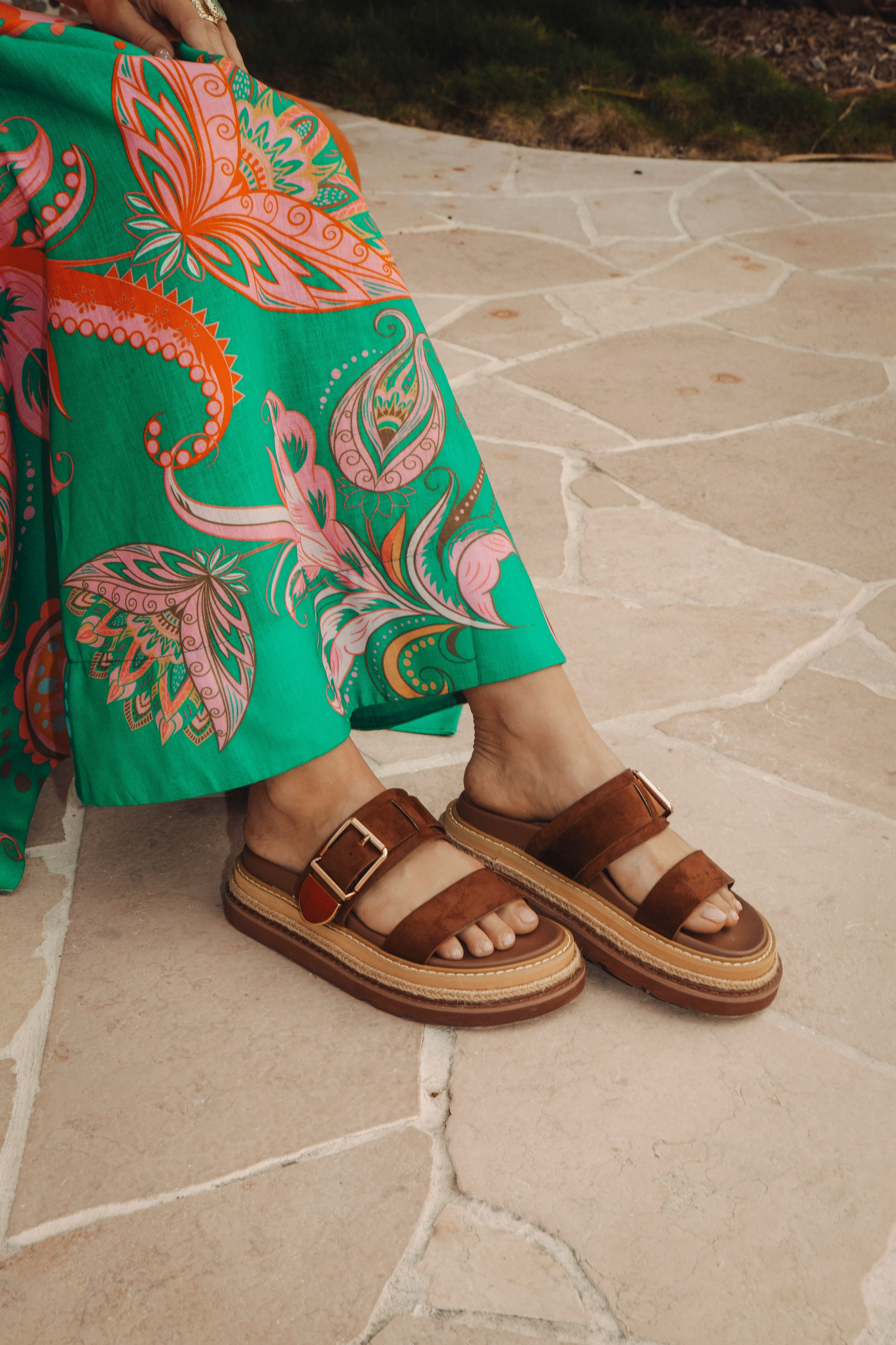 Janie Slide - Chocolate