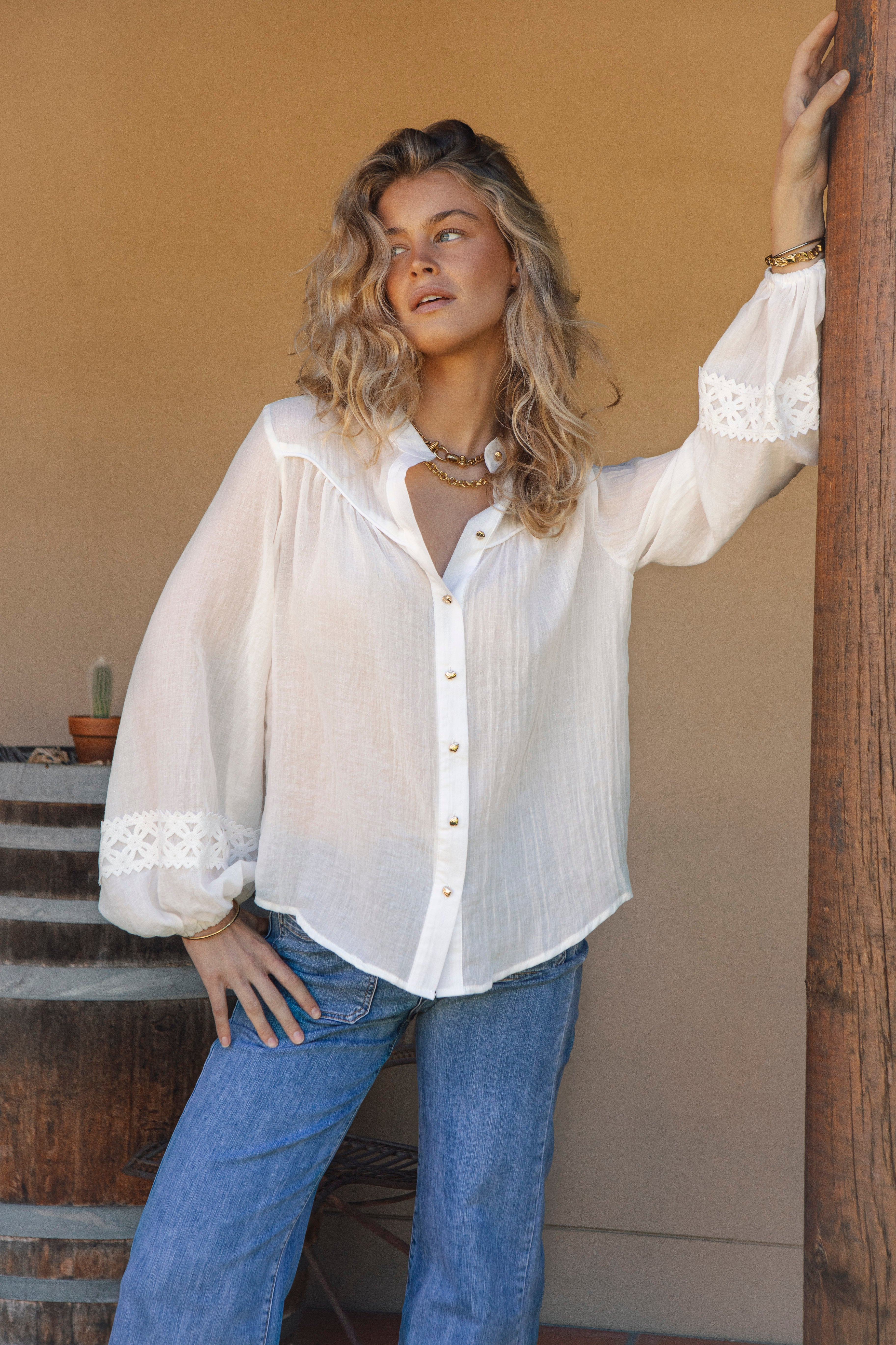 Highland Drifter Blouse - white poly cotton long sleeve blouse