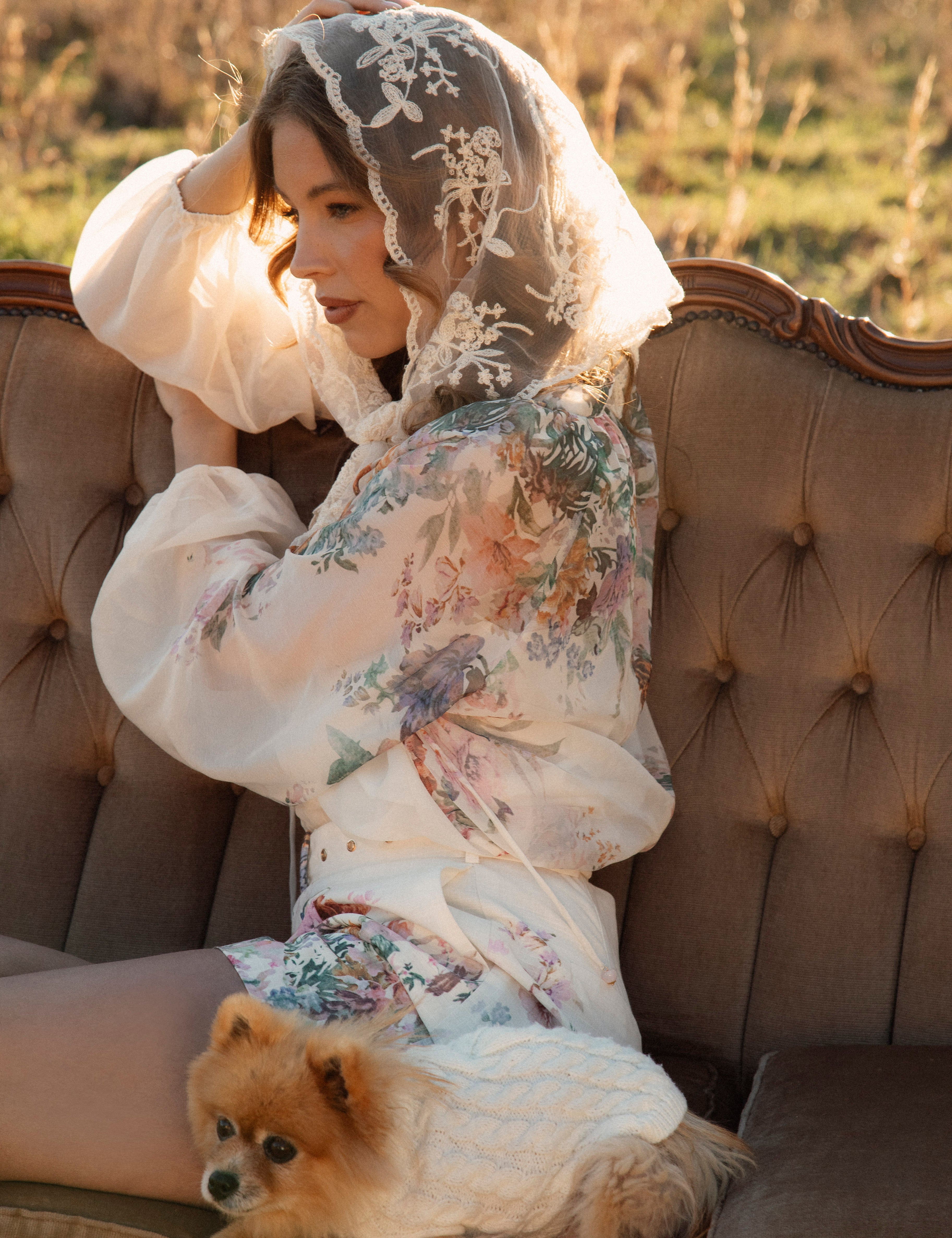 Città Lace Head Scarf in Cream