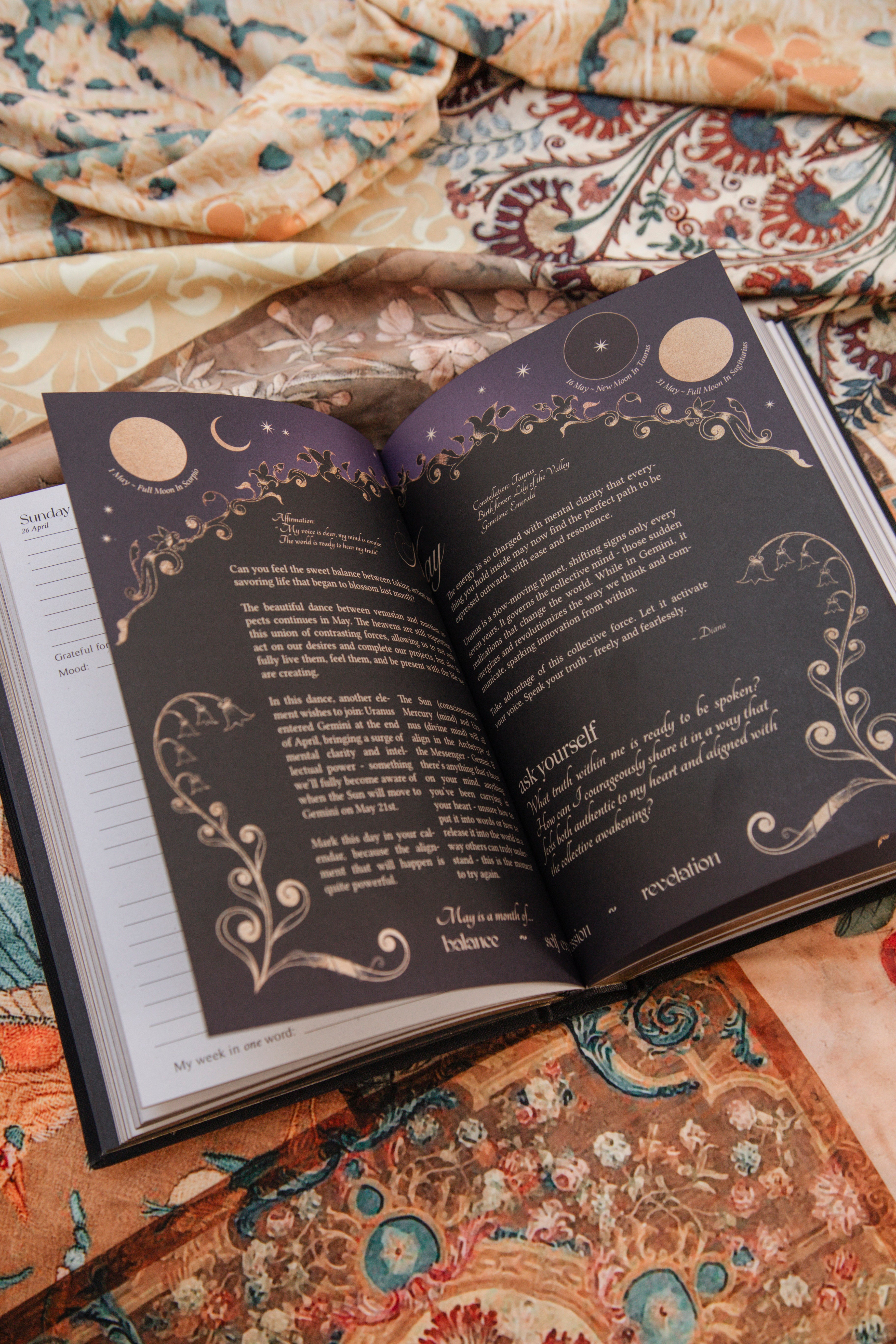 2026 Year Of Growth - Black