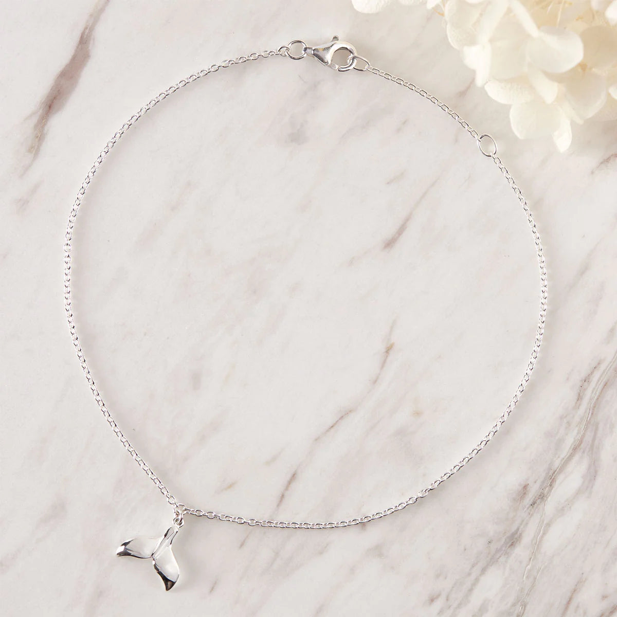 A141 Avalon Whale Tail Anklet