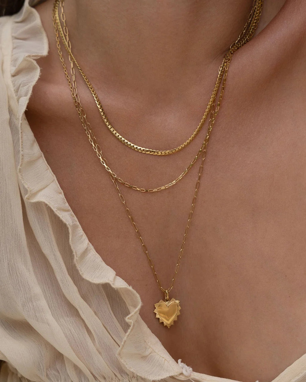 Queen of Hearts Gold Necklace