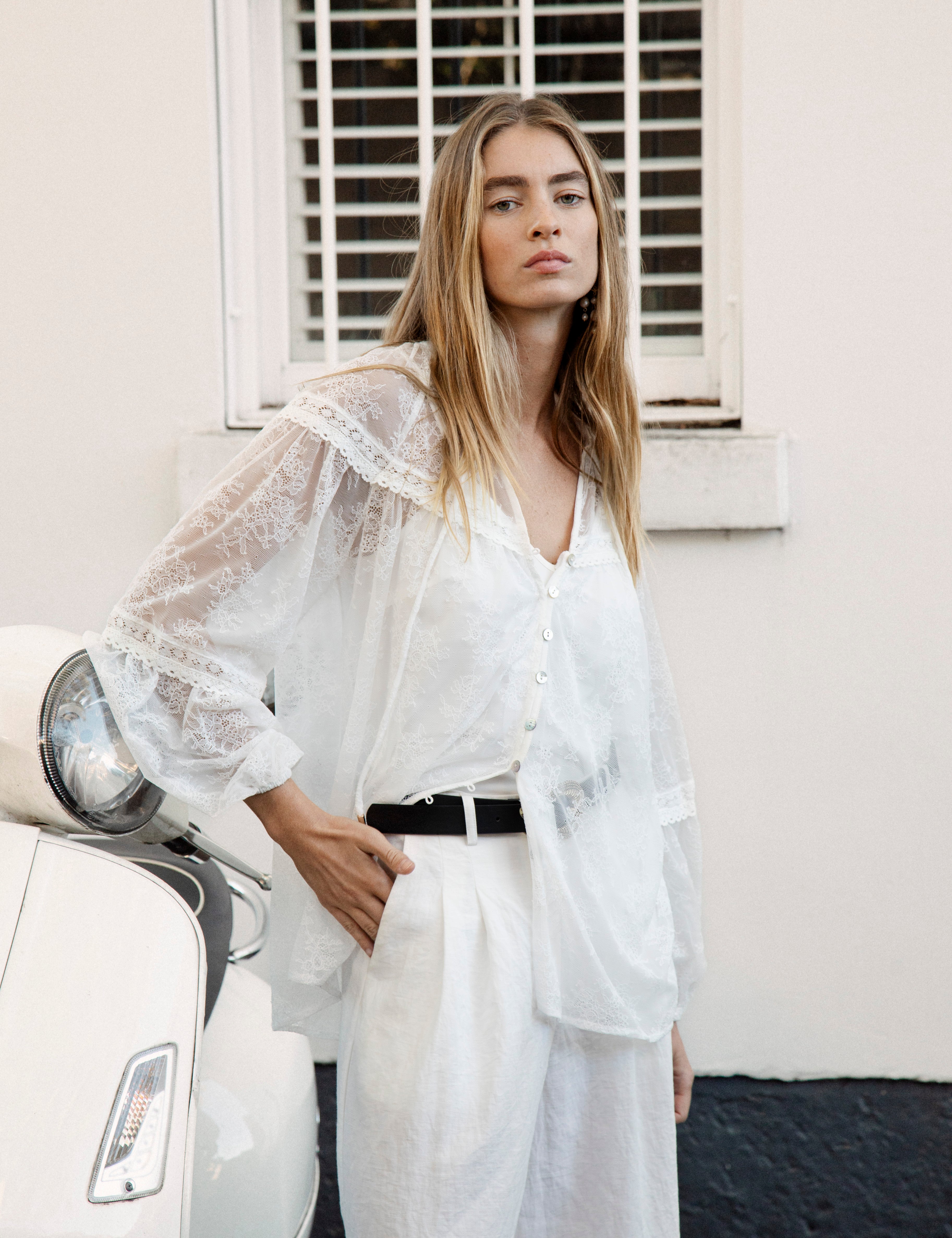 Amour Lace Blouse - White