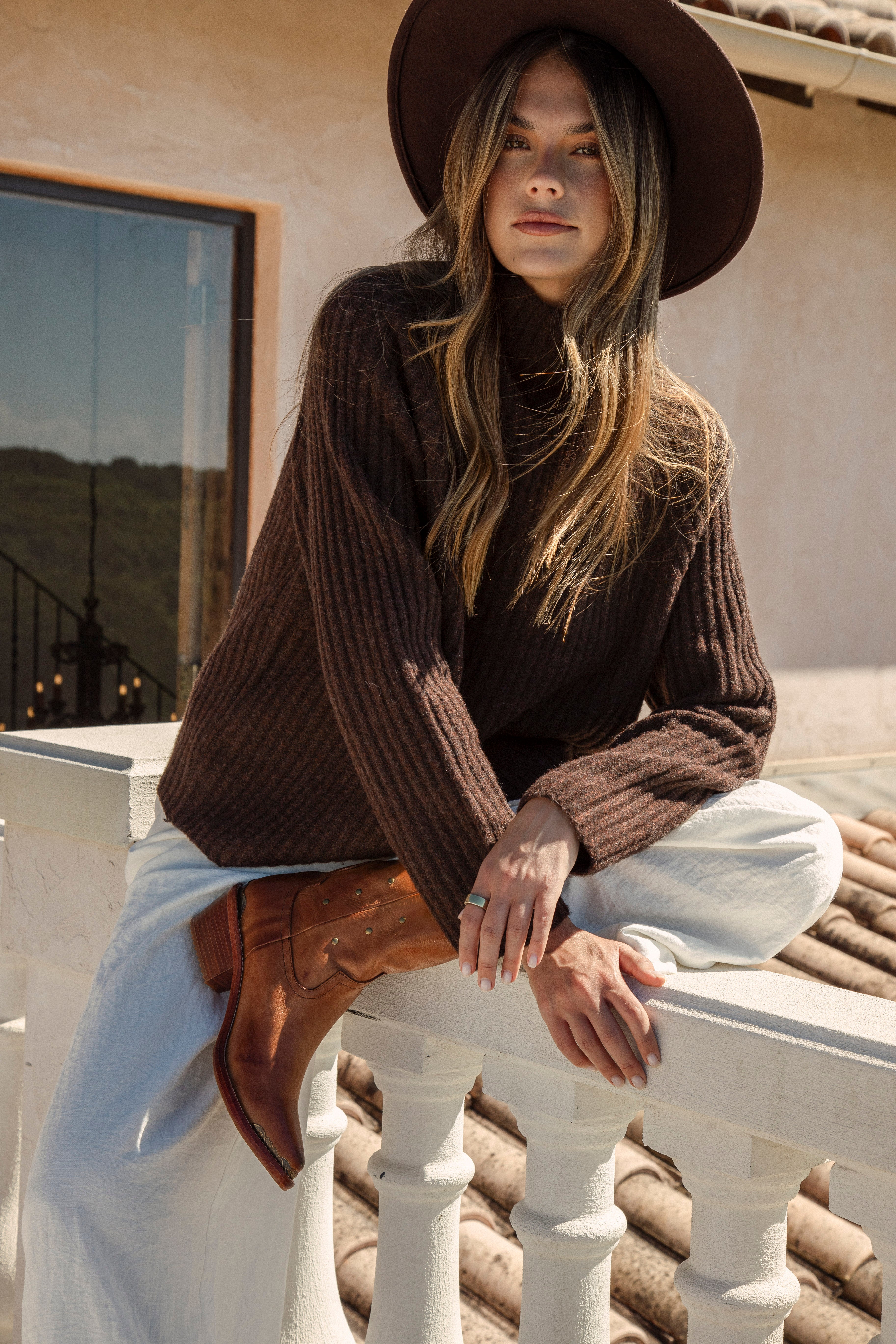 Arlo Jumper Chocolate - brown sweater with high neck