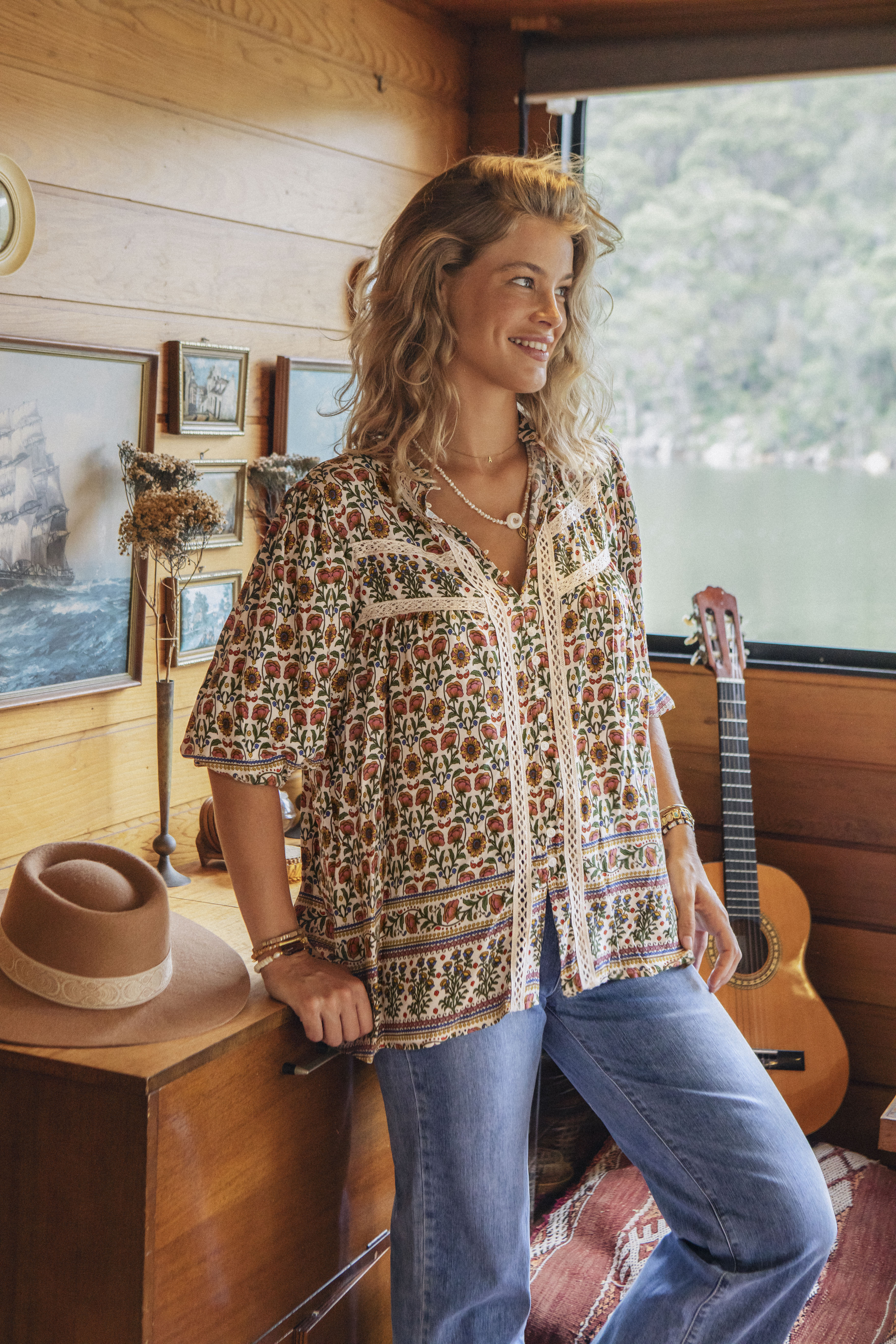 Bee Blouse Harlowe - floral boho blouse.