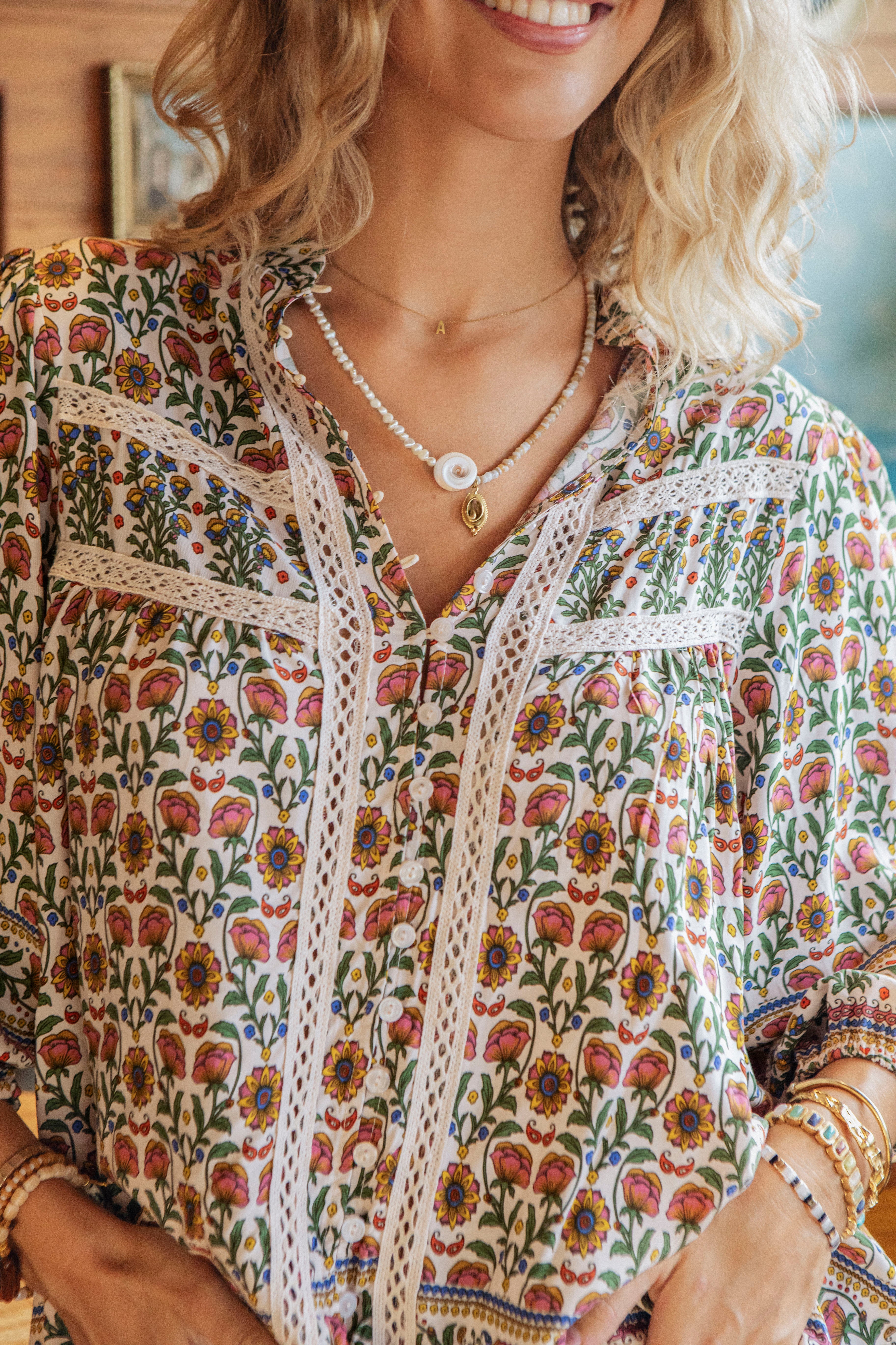 Bee Blouse Harlowe - close up view of floral pattern and lace detail
