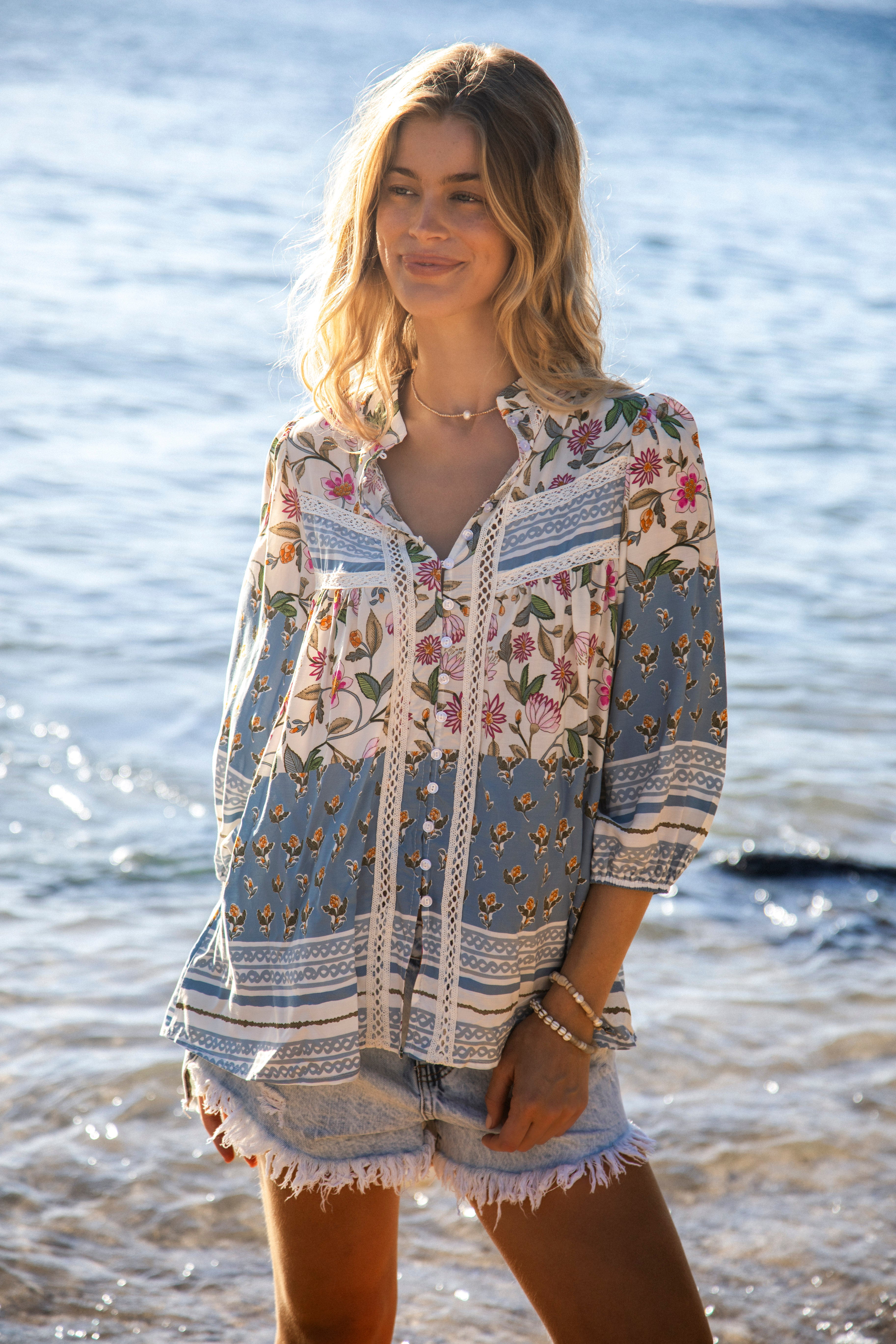 Bee Blouse - Pixie Petals