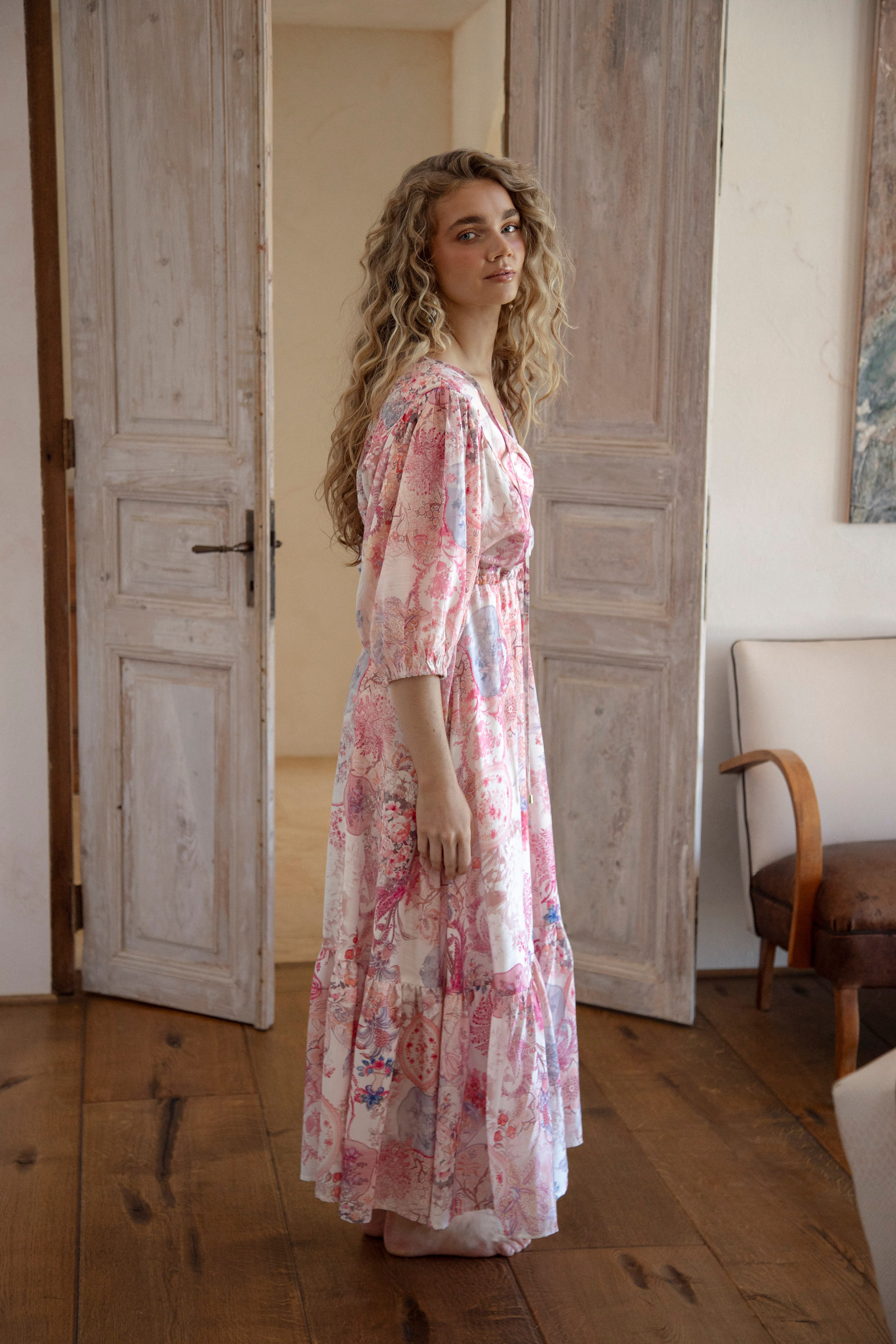 Cleo Maxi Dress Posie - side view showcasing billowy 3/4 sleeves and boho print