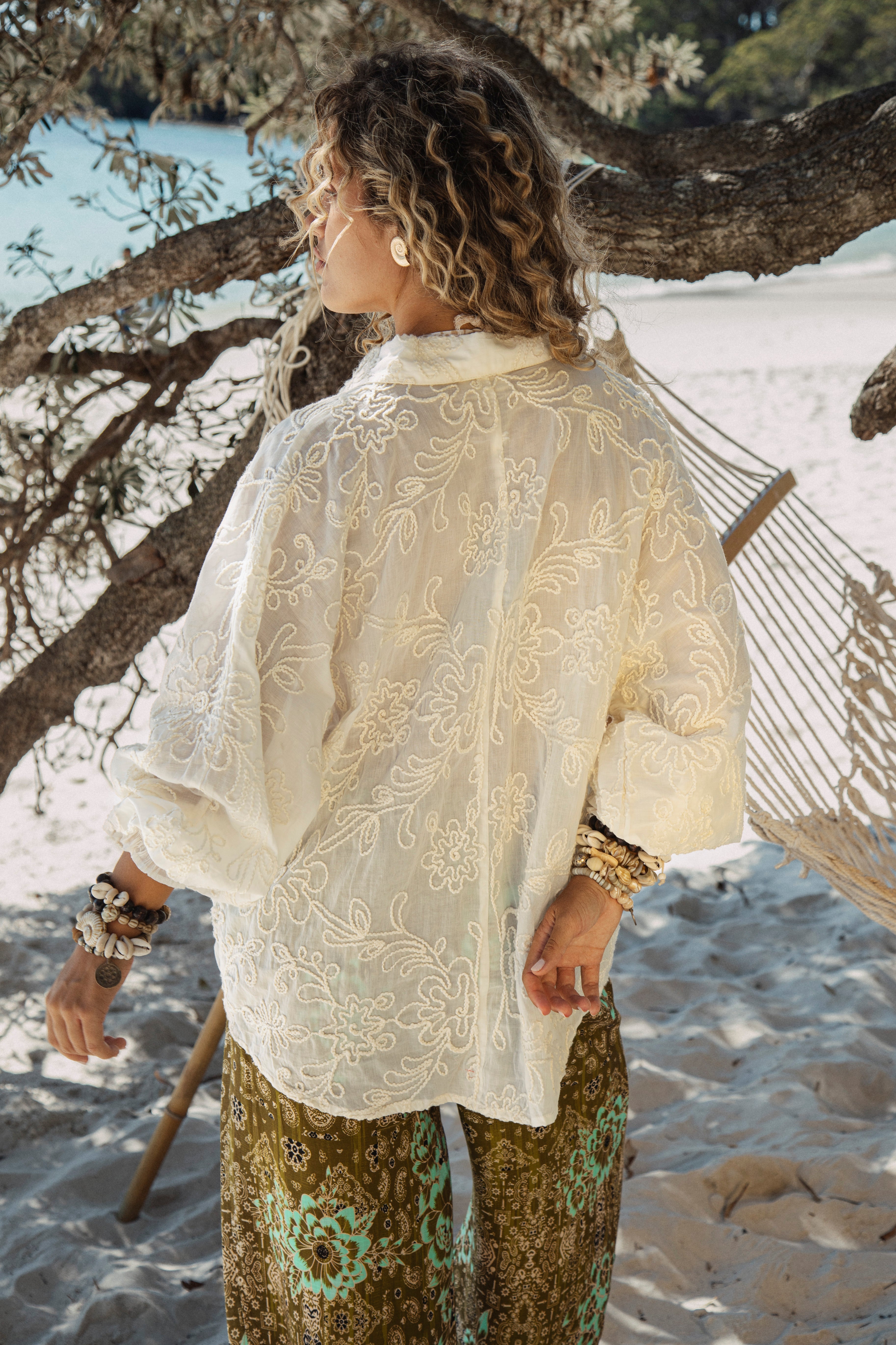 Clover Shirt Natural Rear View