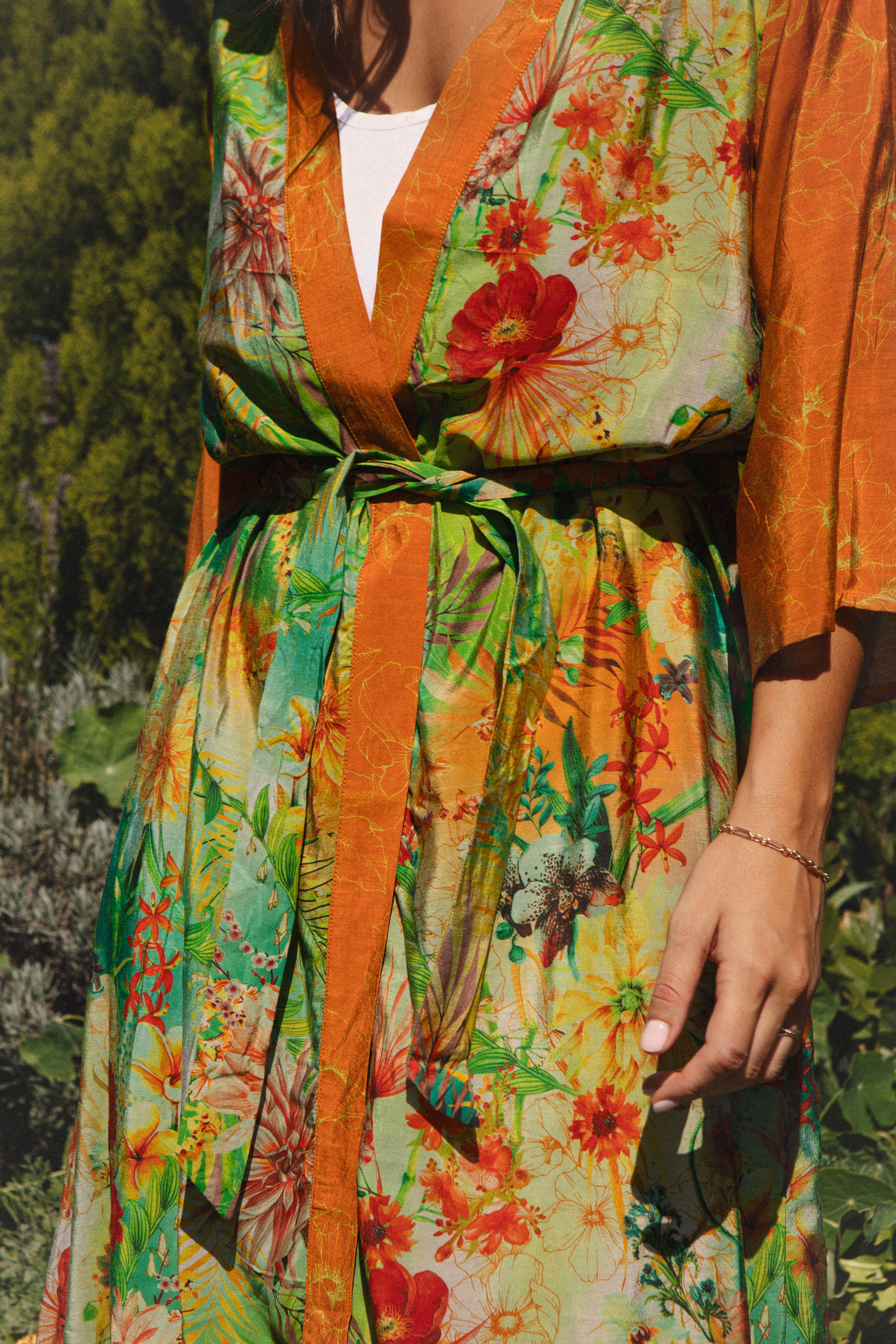 Dahlia Duster - close up view of floral pattern and kimono style
