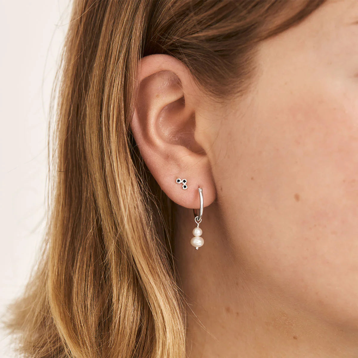 Midsummer Star Unity Pearl Hoops 
