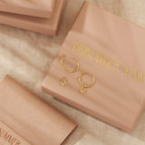 Aura Huggies Gold