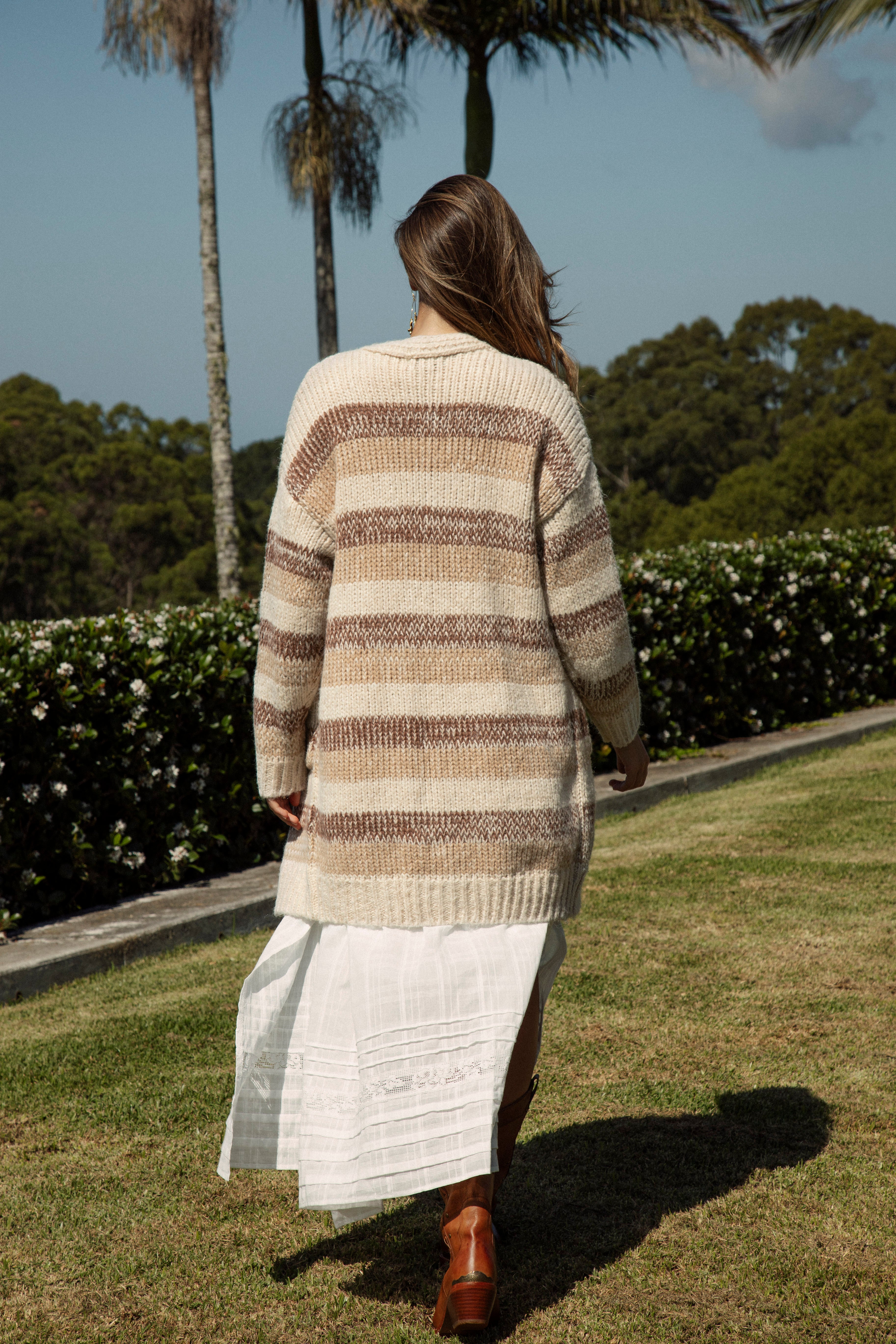 Fall Slouch Cardigan Toffee - rear view of striped pattern and longer length