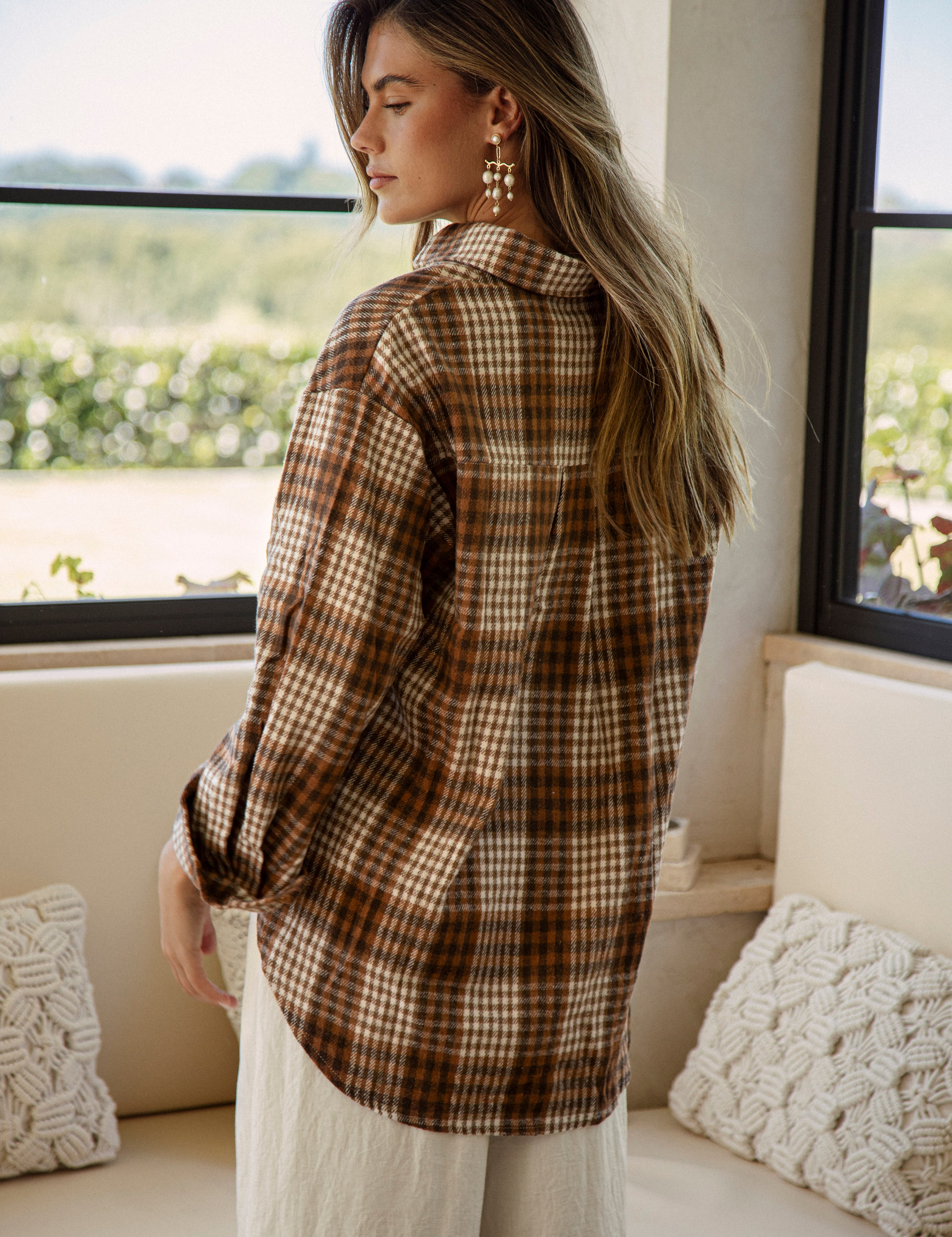 Grove Flannel Espresso - rear view showcasing traditional flannel pattern in shades of brown and cream