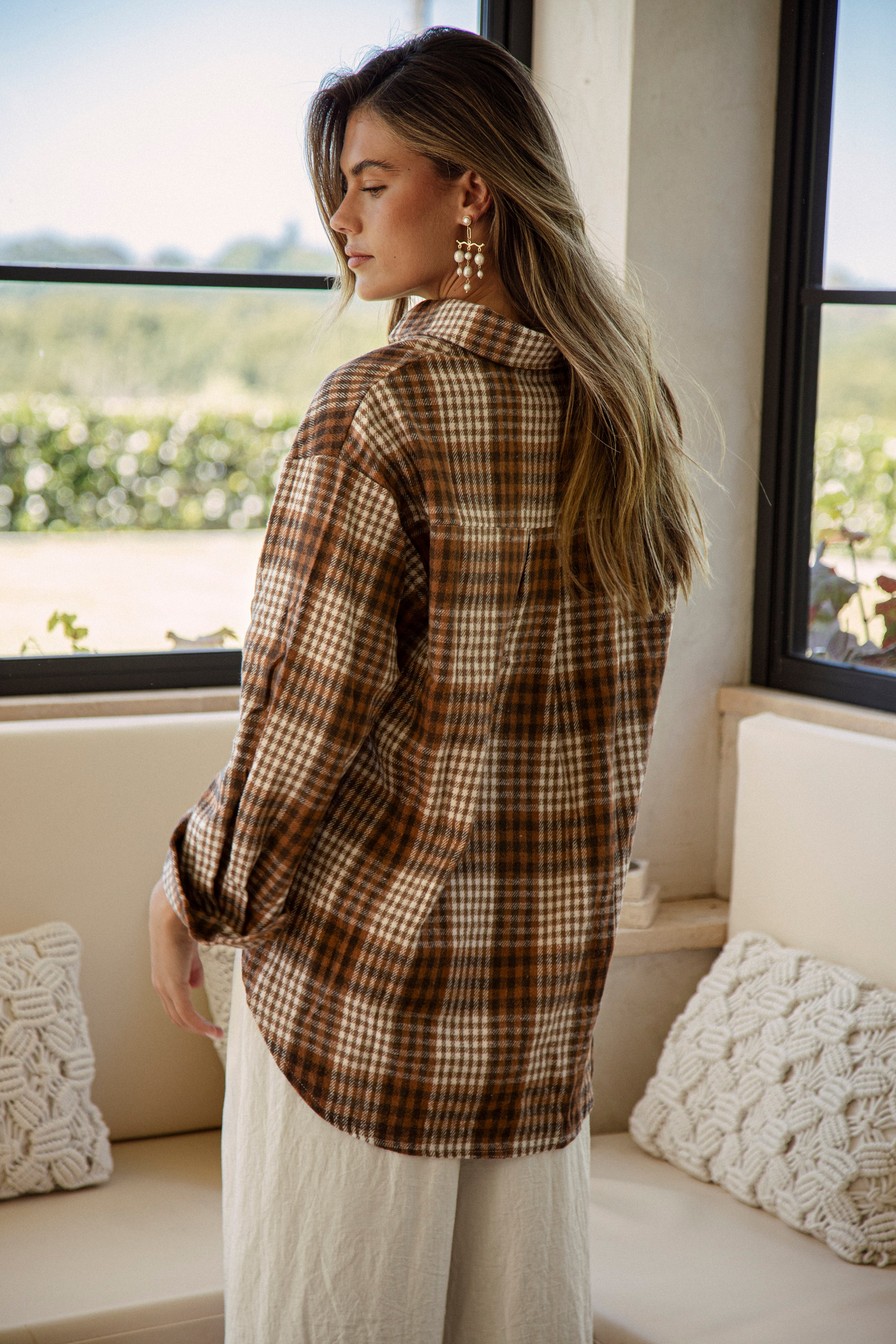 Grove Flannel Espresso - rear view showcasing traditional flannel pattern in shades of brown and cream