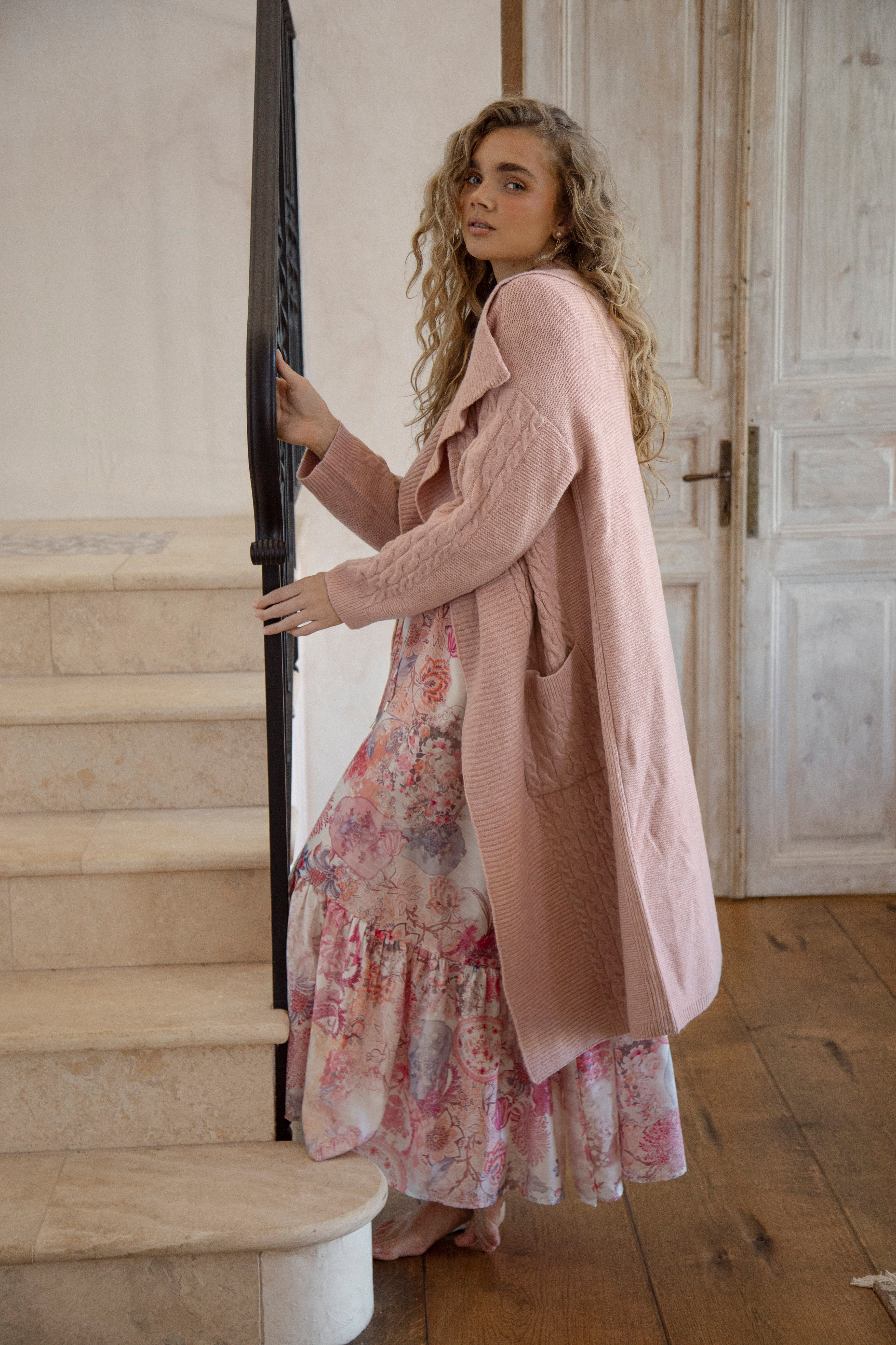 Hunter Slouch Cardi Blush Pink - side view