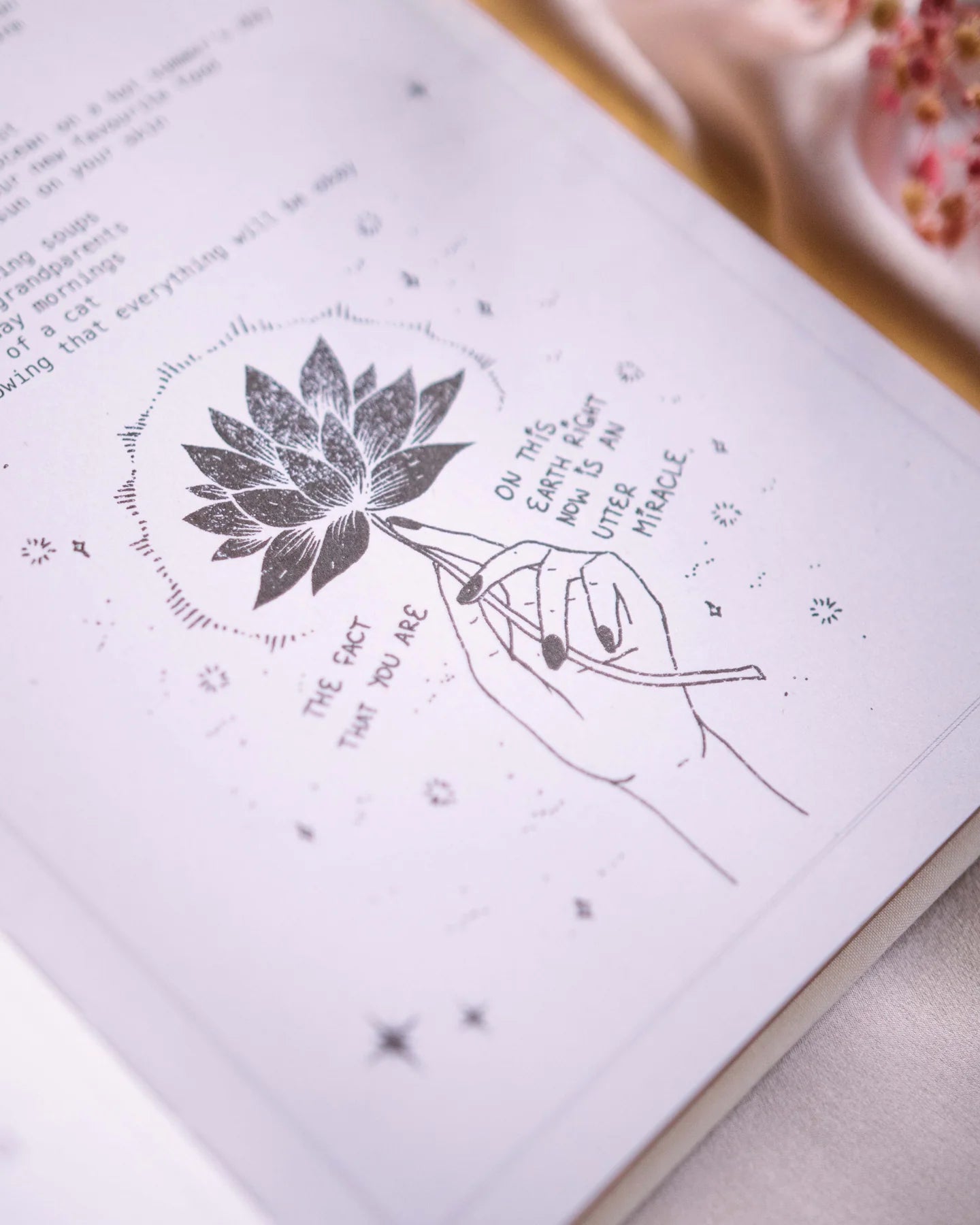 Gratitude Journal - Dreamy Moons
