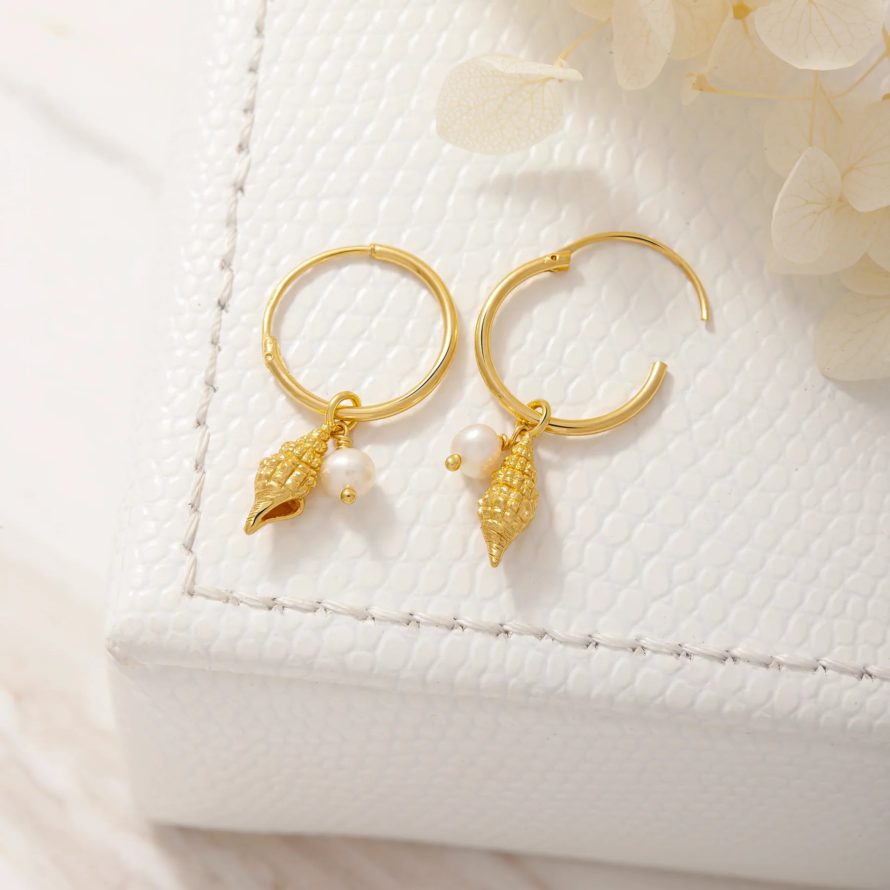 Midsummer Star Spiral Pearl Gold Hoops
