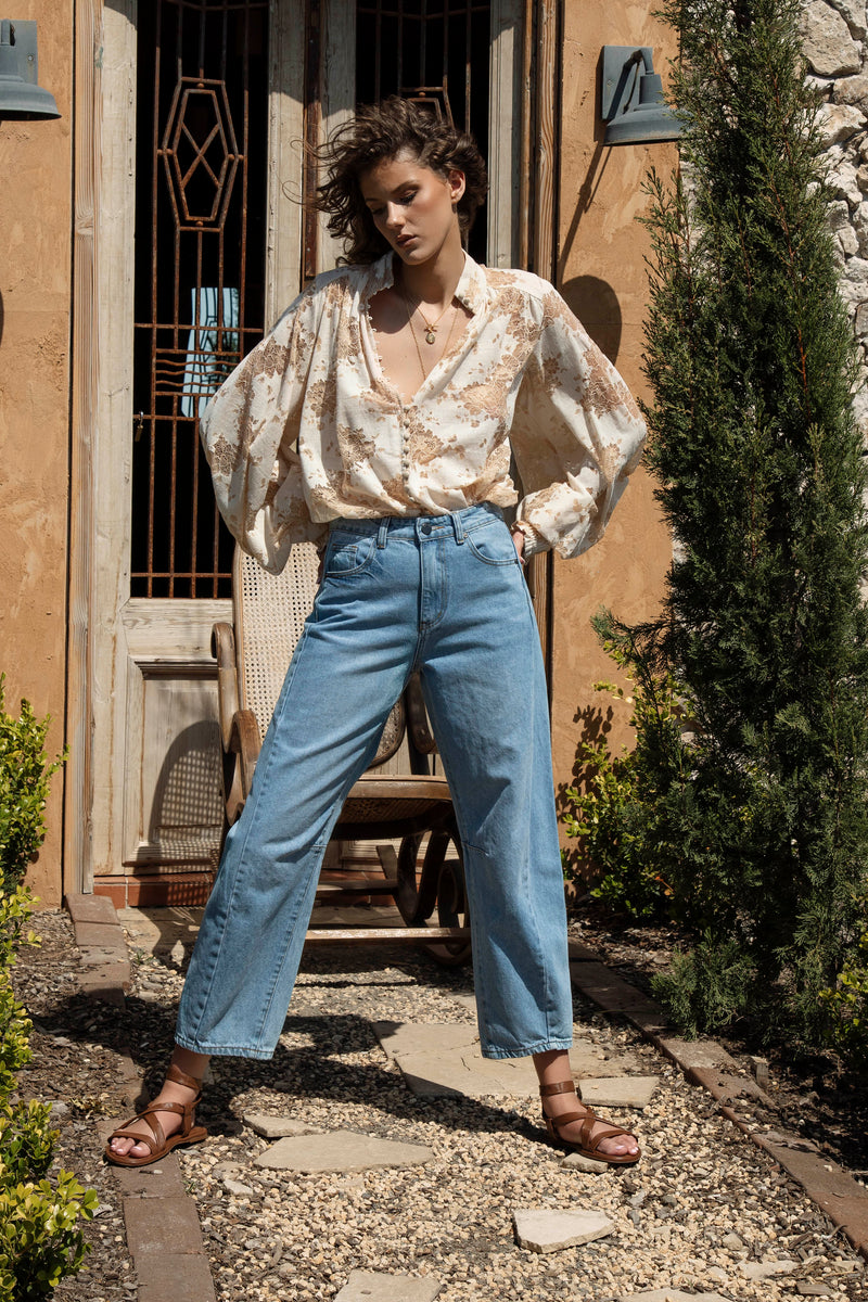 Lucia Barrel Jeans
