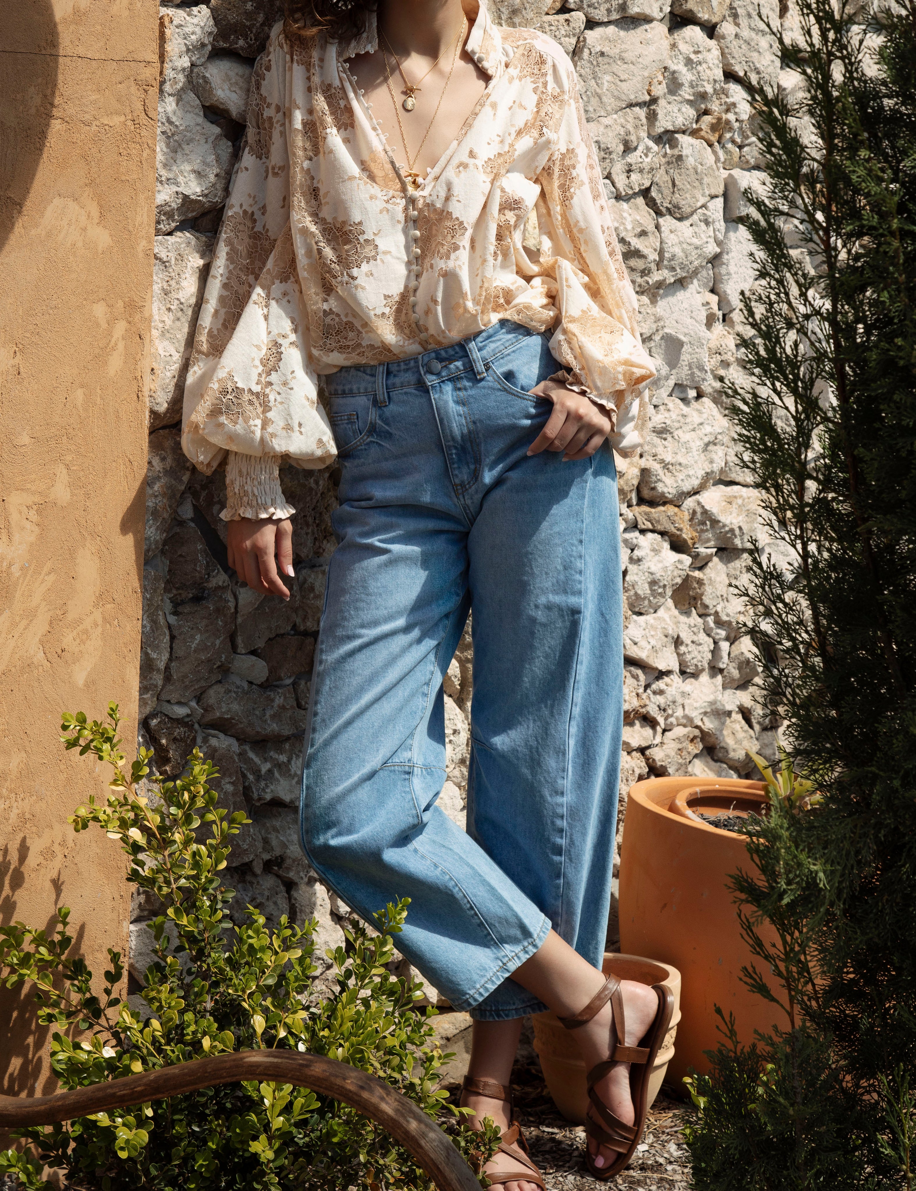 Lucia Barrel Jeans - mid blue wash and classic barrel style