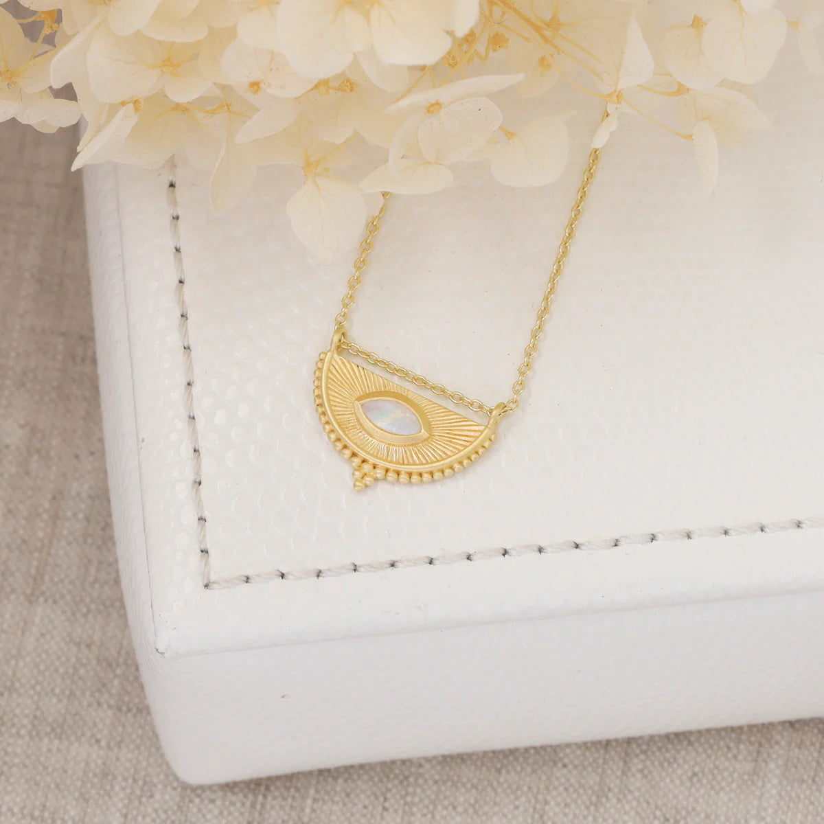 Soul Seer Moonstone Necklace Gold