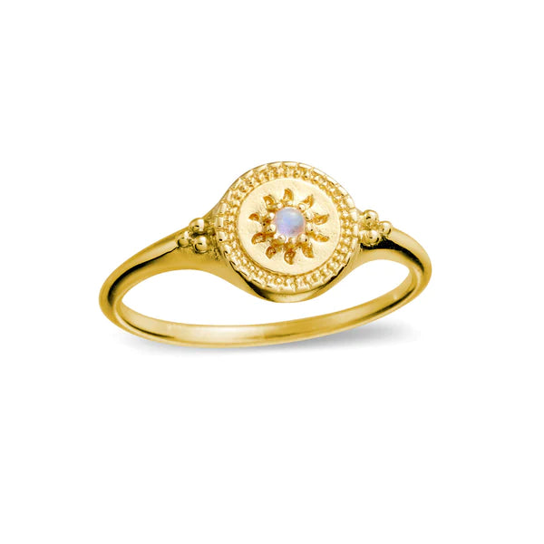 Midsummer Star Solstice Rainbow Moonstone Signet Ring Gold