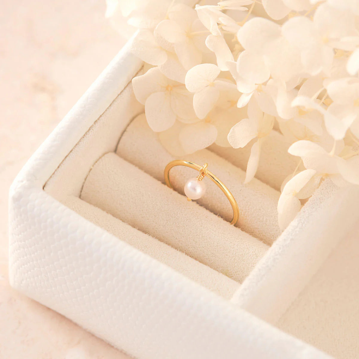 Delicate Pearl Charm Ring Gold