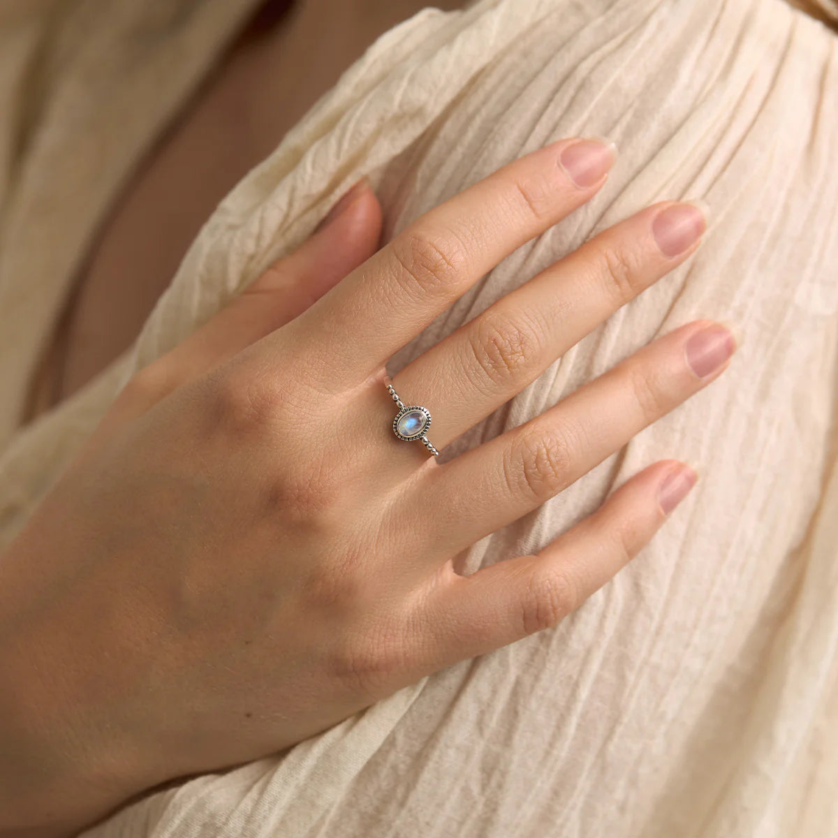 Midsummer Star Majestic Moonstone Ring