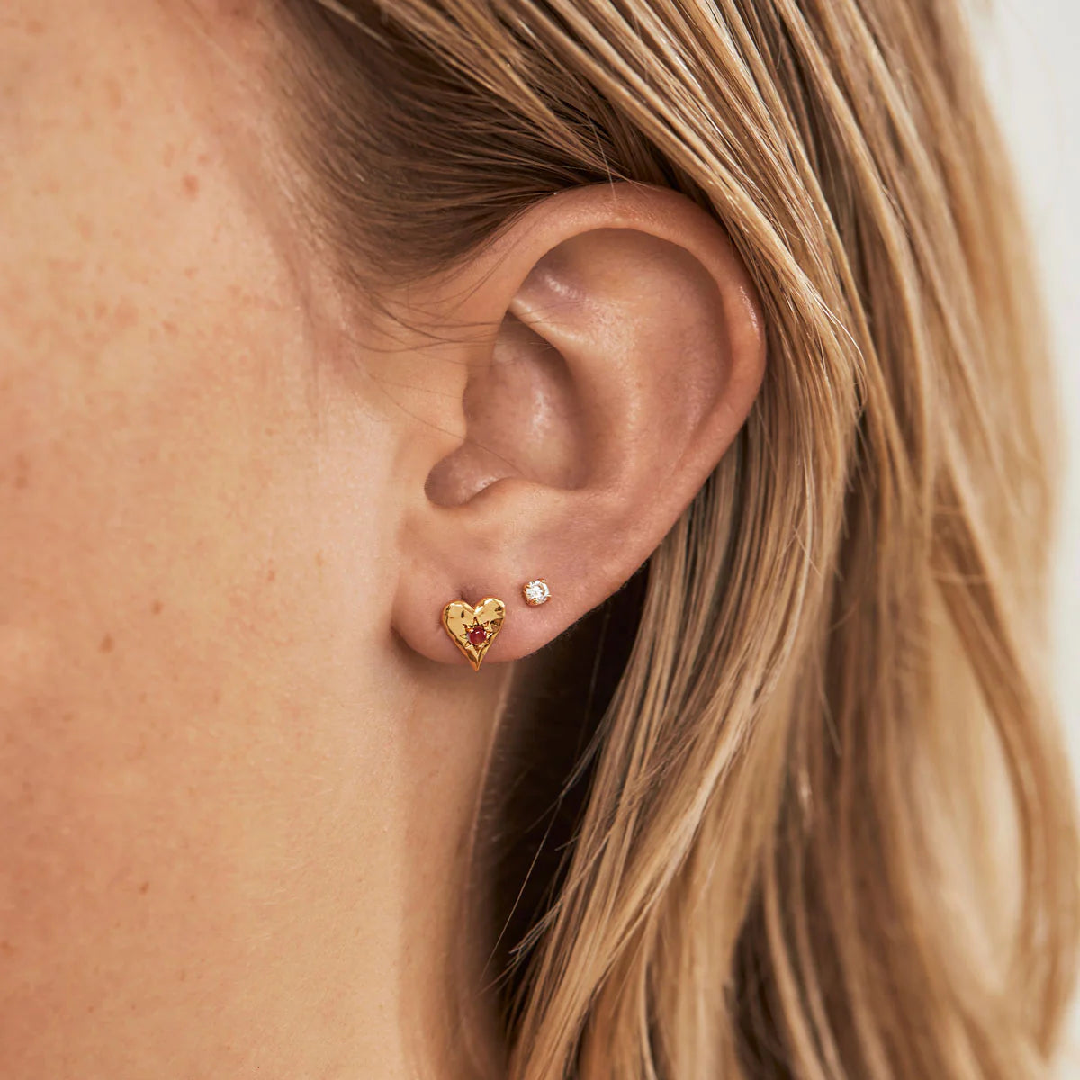 Love Heart Garnet Studs - Gold