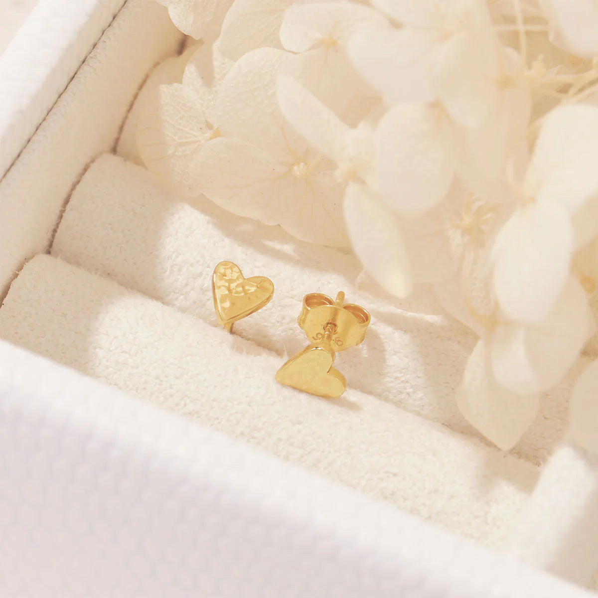 Midsummer Star  Aphrodite Heart Studs Gold