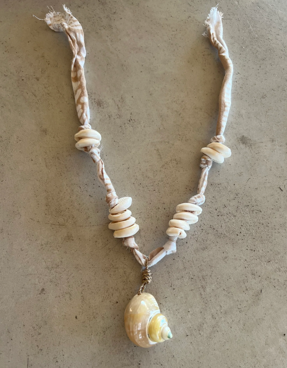 Mermaid Treasures Bandana Necklace - cream