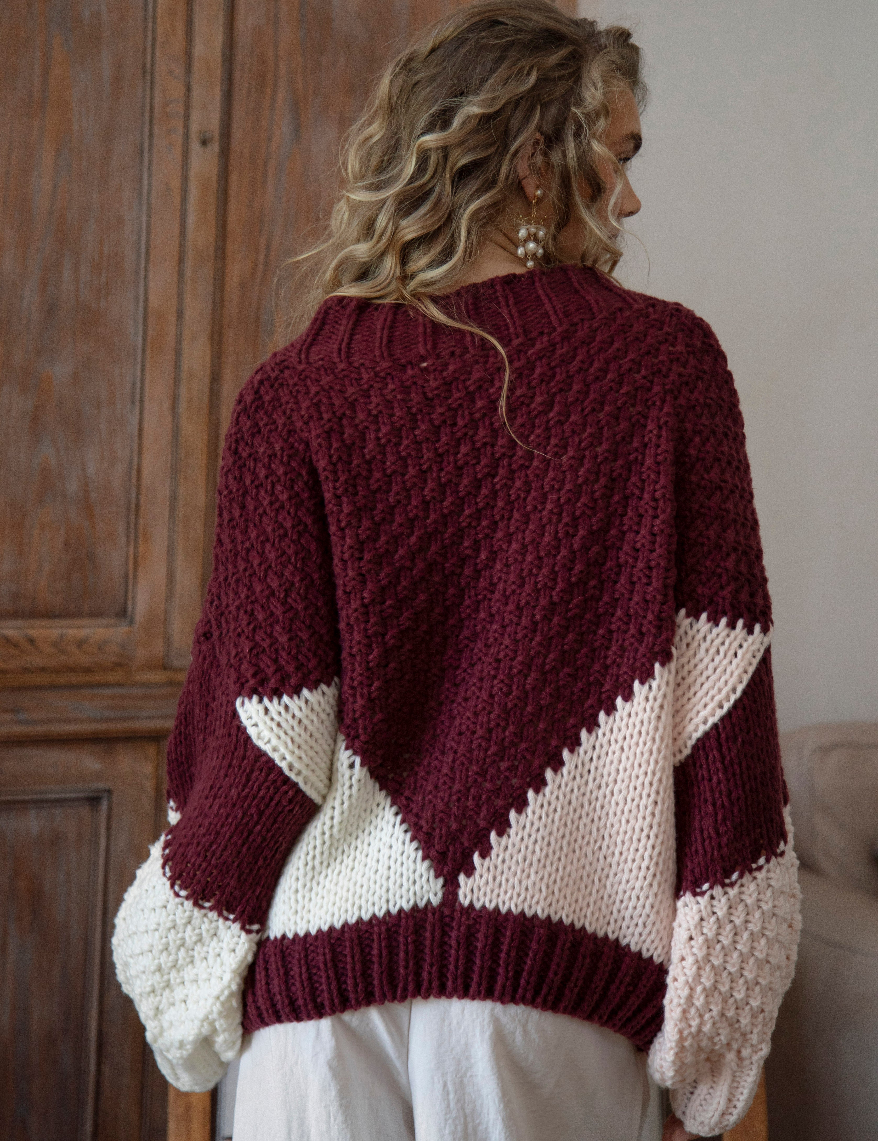Vintage Romance Knit Vino - rear view.