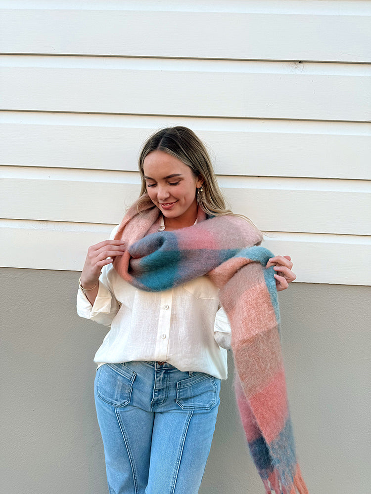Mystery Snuggle Scarf