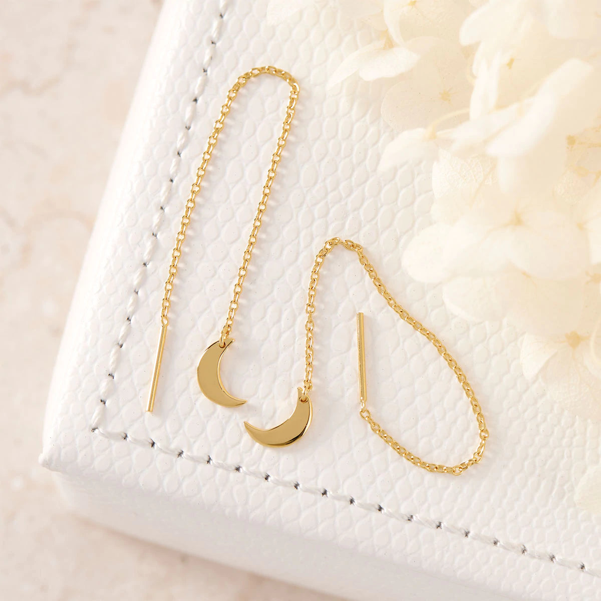 E414G - Gold Moon Crescent Threaders