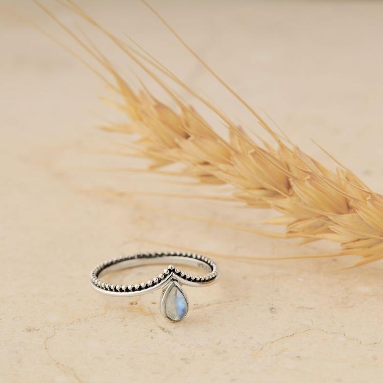 R025RM - The Seer Moonstone Ring